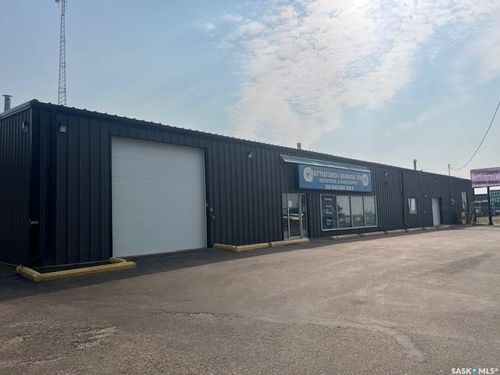 350 Railway Ave E, North Battleford, SK, S9A2R6 | Card Image