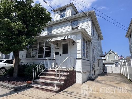 355 Parker Ave, South Amboy, NJ, 08879-1550 | Card Image