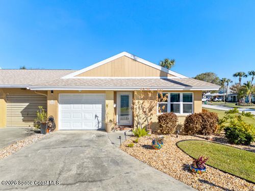 647 Desoto Ln, Indian Harbour Beach, FL, 32937-4061 | Card Image