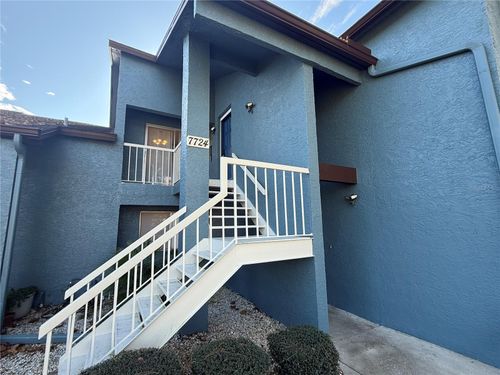 7724 St Andrews Blvd, WEEKI WACHEE, FL, 34613-7480 | Card Image