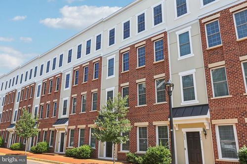 269 High Rail Ter Se, LEESBURG, VA, 20175-3768 | Card Image