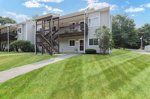 706-706 Park Pl, Raynham, MA, 02767-8068 | Card Image