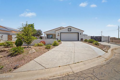 16013 S Coral Rd, Arizona City, AZ, 85123-5796 | Card Image