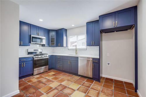 b-205 W Escalones, San Clemente, CA, 92672-1503 | Card Image