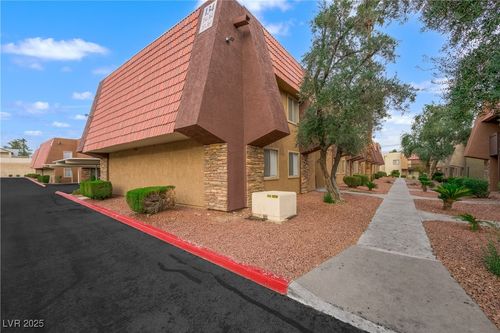unit-353-5404 River Glen Dr, Las Vegas, NV, 89103-7416 | Card Image