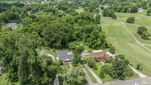1907 Oakhill Dr, Nashville, TN, 37206-1926 | Card Image