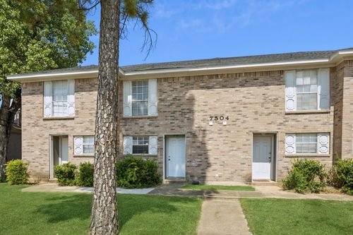 7504 Chapin Rd, Fort Worth, TX, 76116-7747 | Card Image