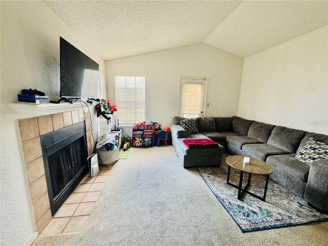 APT-308 - 4301 Lizshire Ln, Condo with 2 bedrooms, 1 bathrooms and null parking in ORLANDO FL | Image 4