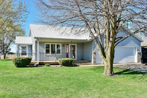 155 Nicholas Dr, Lewiston, MN, 55952-1121 | Card Image