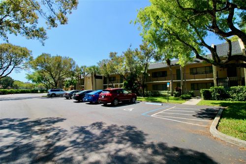 316-316 Meadows Cir, Boynton Beach, FL, 33436-8921 | Card Image