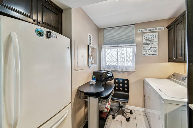 APT-504 - 15462 Gulf Blvd, Condo with 2 bedrooms, 2 bathrooms and null parking in MADEIRA BEACH FL | Image 13
