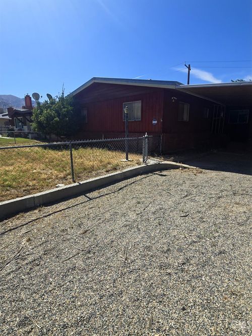 2024 Pecos Ave, Lake Isabella, CA, 93240-9646 | Card Image