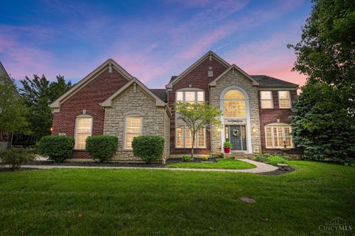 7490 Susan Springs Dr, West Chester, OH, 45069-4085 | Card Image
