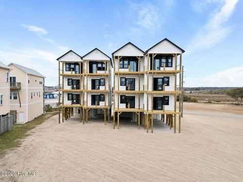 203 Shell Rd, Surf City, NC, 28445-6014 | Card Image