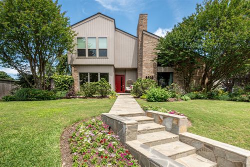 8903 Maple Glen Dr, Dallas, TX, 75231-4844 | Card Image