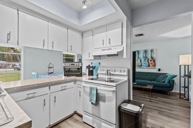 15629 Waverly St, Home with 4 bedrooms, 2 bathrooms and null parking in CLEARWATER FL | Image 12