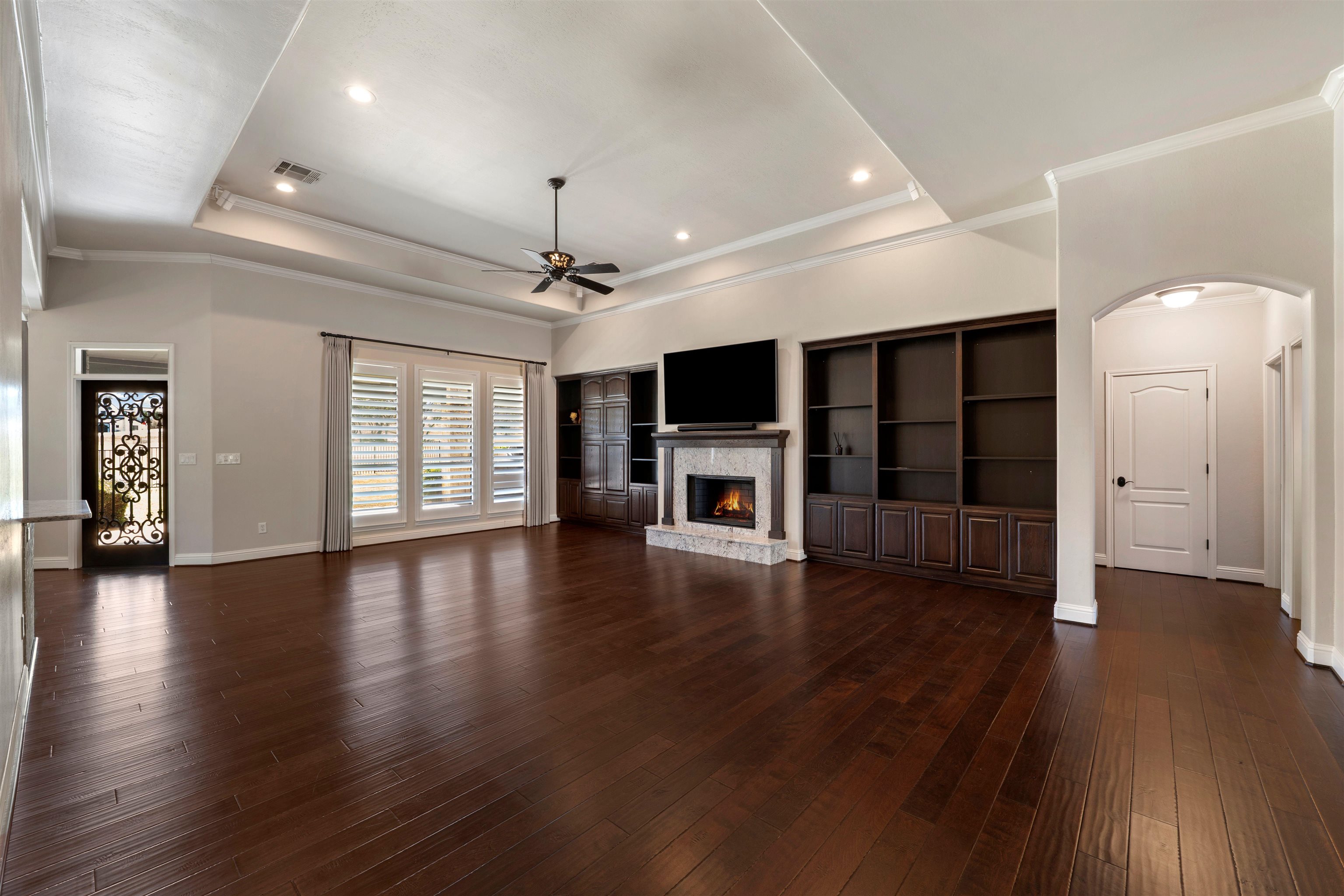 Residential in Horseshoe Bay 5