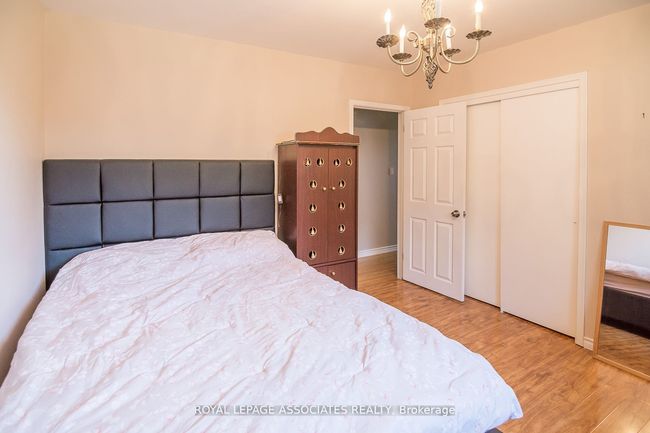 846 Antonio St, House other with 3 bedrooms, 1 bathrooms and 4 parking in Pickering ON | Image 9