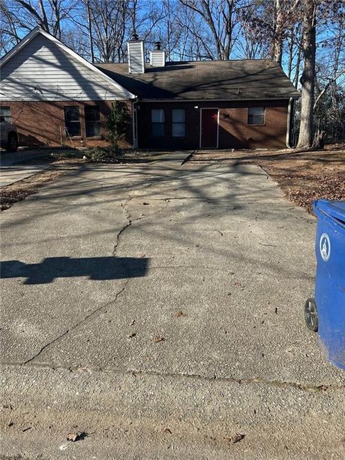 34 Forest Pl, Lawrenceville, GA, 30046-8808 | Card Image
