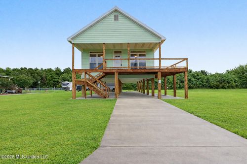 126 Farrar Lane, Waveland, MS, 39576 | Card Image