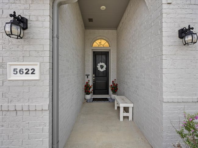 View of exterior entry | Image 6