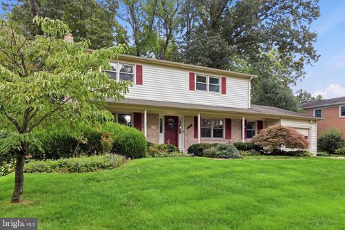 6605 Grey Fox Dr, SPRINGFIELD, VA, 22152-2608 | Card Image