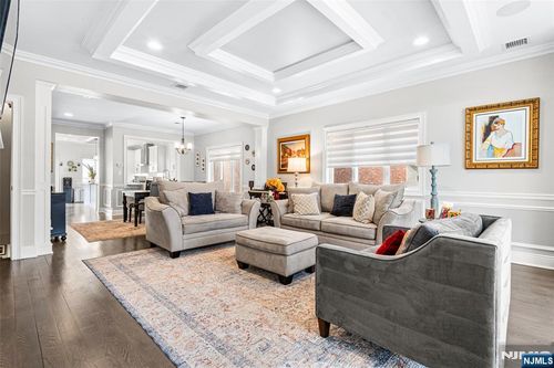 6 Marion Ave, Cliffside Park, NJ, 07010-2604 | Card Image