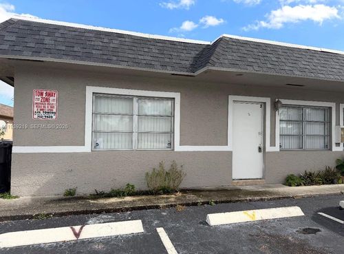 apt-2-3970 31st Ter, Lauderdale Lakes, FL, 33309-4974 | Card Image