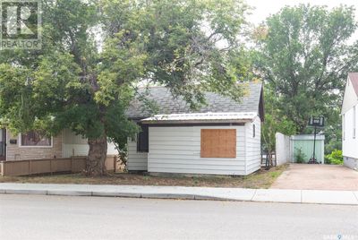 961 Caribou St W, House other with 0 bedrooms, 0 bathrooms and null parking in Moose Jaw SK | Image 2