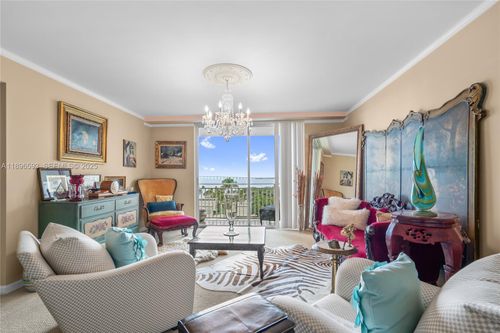 apt-806-770 Claughton Island Dr, Miami, FL, 33131-2626 | Card Image