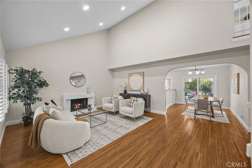 13 Carson, Irvine, CA, 92620-3312 | Card Image