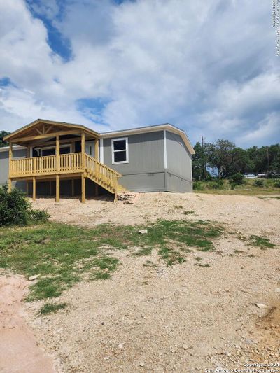 1214 Deer Run Pass, House other with 3 bedrooms, 2 bathrooms and null parking in Canyon Lake TX | Image 2