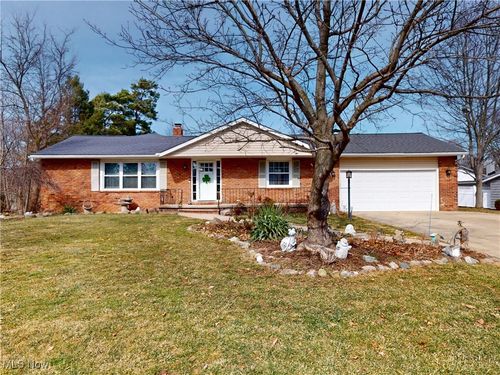 6727 Hickory Hill Dr, Mayfield Village, OH, 44143-1559 | Card Image
