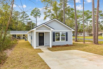 85 Shar Mel Re Lane, House other with 3 bedrooms, 2 bathrooms and null parking in CRAWFORDVILLE FL | Image 1