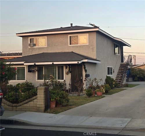 22330 Clarkdale Ave, Hawaiian Gardens, CA, 90716-1233 | Card Image