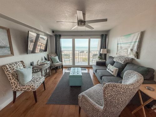 apt-205-7310 Seawall Blvd, Galveston, TX, 77551-1921 | Card Image