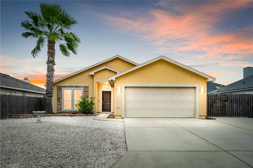 13936 Lighthouse Dr, Corpus Christi, TX, 78418-6136 | Card Image