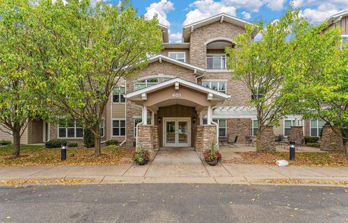 apt-101-601 Levander Way, South Saint Paul, MN, 55075-2641 | Card Image
