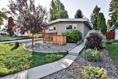 2626 21 Ave S, Lethbridge, AB, T1K1H8 | Card Image