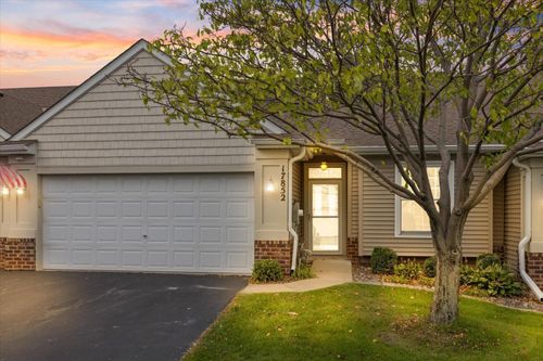 17852 38th Ave N, Plymouth, MN, 55446-2942 | Card Image