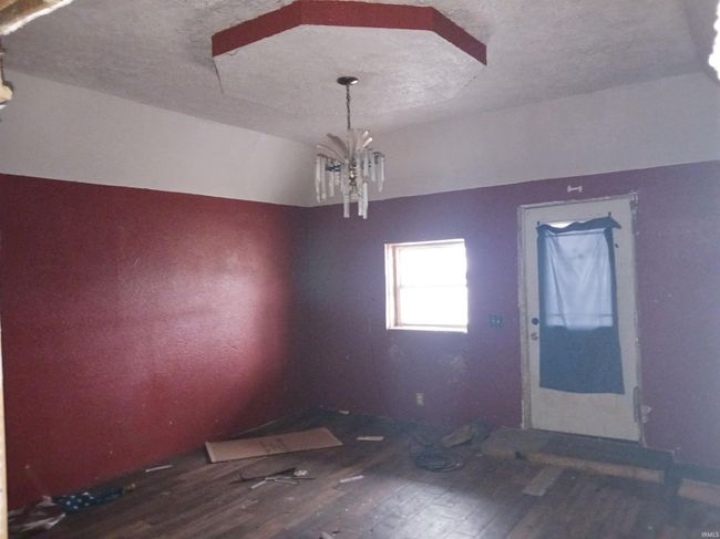 7775 E Church St, House other with 5 bedrooms, 1 bathrooms and null parking in Dugger IN | Image 15