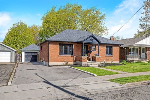 632 Waterloo St S, Cambridge, ON, N3H1P5 | Card Image