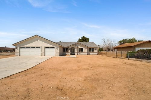 7350 Minstead Ave, Hesperia, CA, 92345-7346 | Card Image