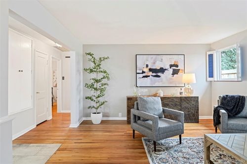 1150 Ivanhoe St, Denver, CO, 80220-4444 | Card Image