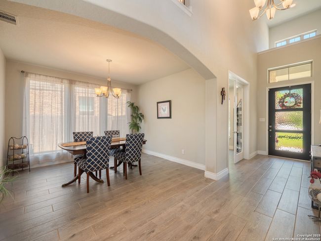 184 Cimarron Crk, House other with 4 bedrooms, 4 bathrooms and null parking in Boerne TX | Image 6