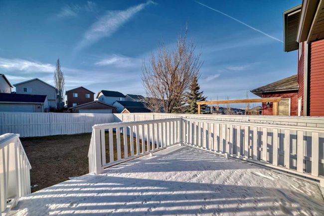 17 Sage Hill Court Nw, Home with 5 bedrooms, 3 bathrooms and 2 parking in Calgary AB | Image 37
