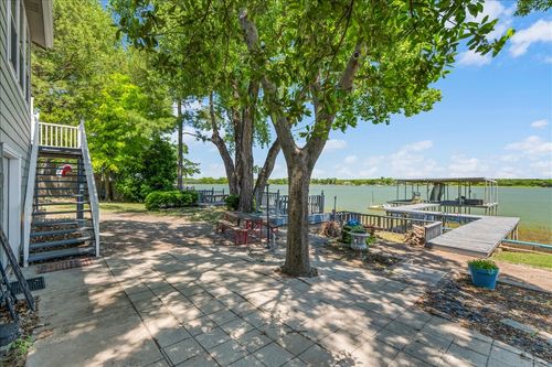 1128 W Lake Dr, Weatherford, TX, 76087-8116 | Card Image