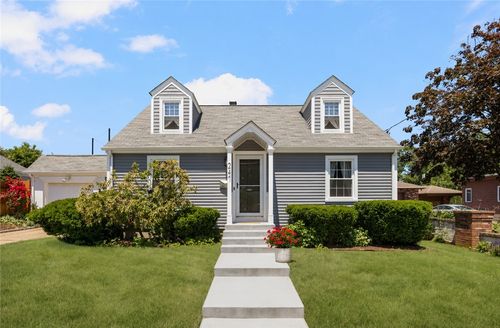 247 Whitford Ave, Providence, RI, 02908-3354 | Card Image