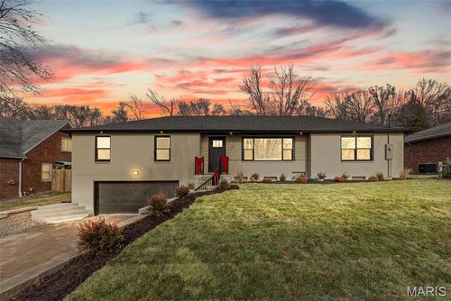 24 W Woodland Dr, East Alton, IL, 62024-1603 | Card Image