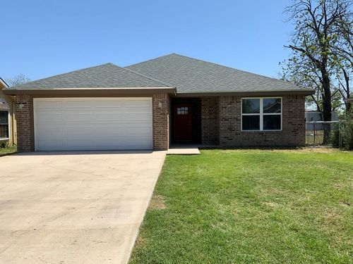 2721 Coleman St, San Angelo, TX, 76901-1944 | Card Image